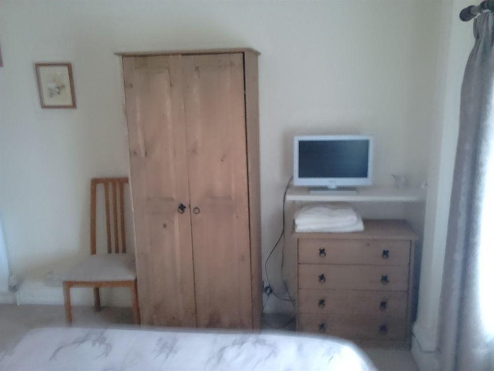 Hotel The Rose & Crown Bulford Esterno foto