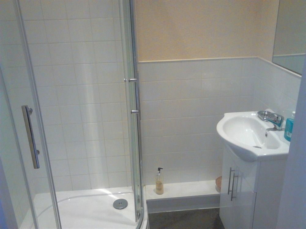 Hotel The Rose & Crown Bulford Esterno foto
