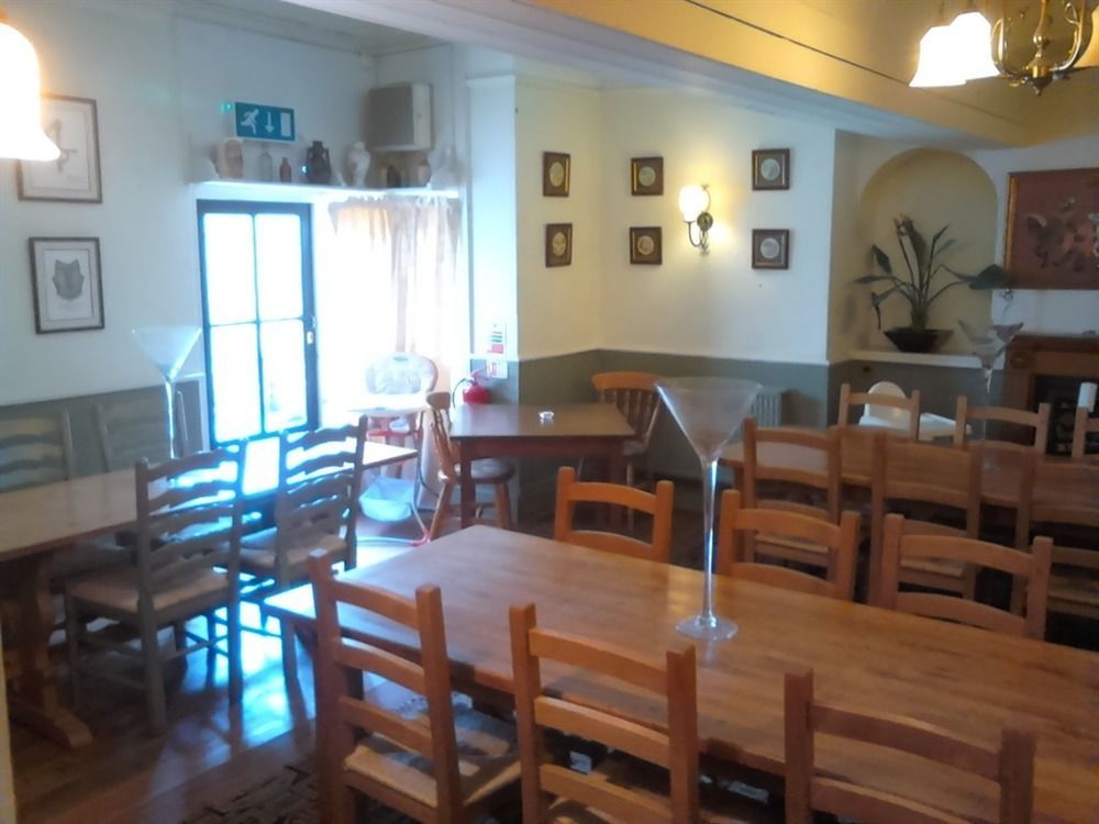 Hotel The Rose & Crown Bulford Esterno foto