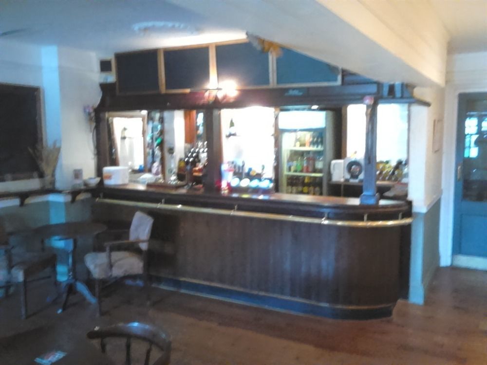 Hotel The Rose & Crown Bulford Esterno foto